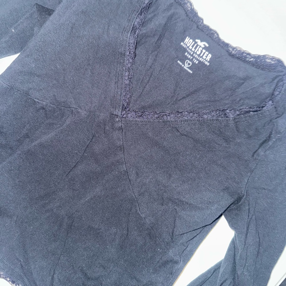 Hollister black cotton and lace V-Neck Long Sleeve